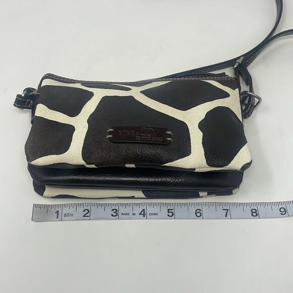 Nine & Co. by Nine West animal print crossbody - Picture 9 of 12